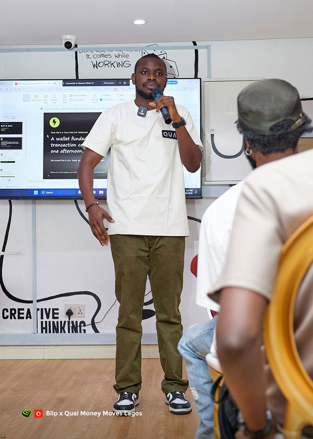Asian Dickson mid-keynote at Money Moves Lagos
